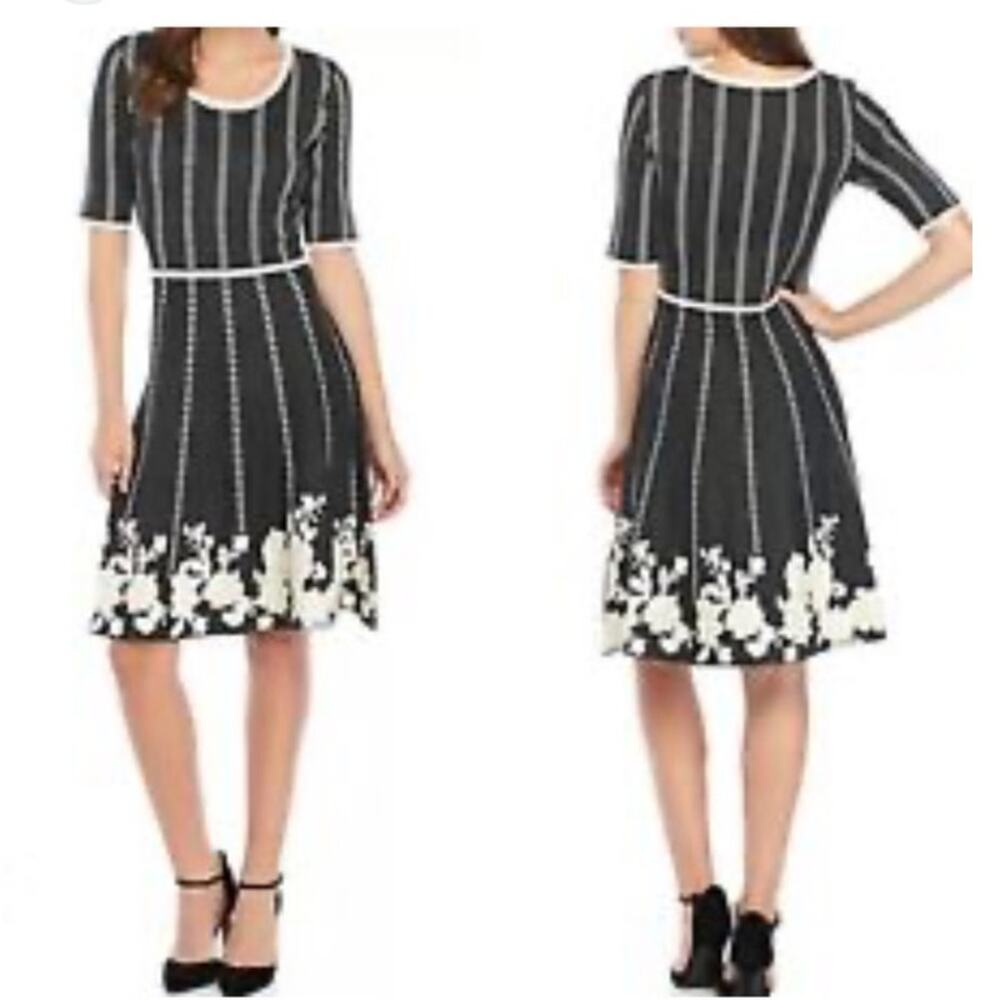 NWT Gabby Skye Knit Gray & White dress with flows at the bottom hem size large